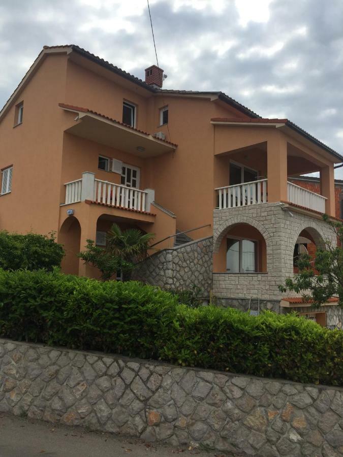 Ferienwohnung Apartman Lana Omišalj Exterior foto